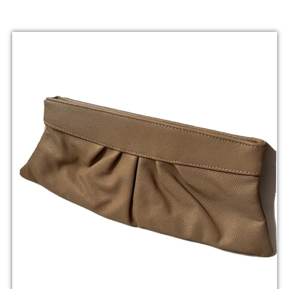 LAUREN MERKIN Tan Leather Designer CLUTCH Logo Inside - Picture 4 of 10